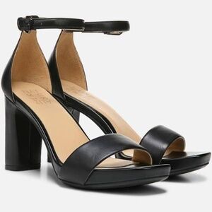 Naturalizer womens Joy Ankle Strap Heeled Dress Sandals Heeled Sandal In 9.5W